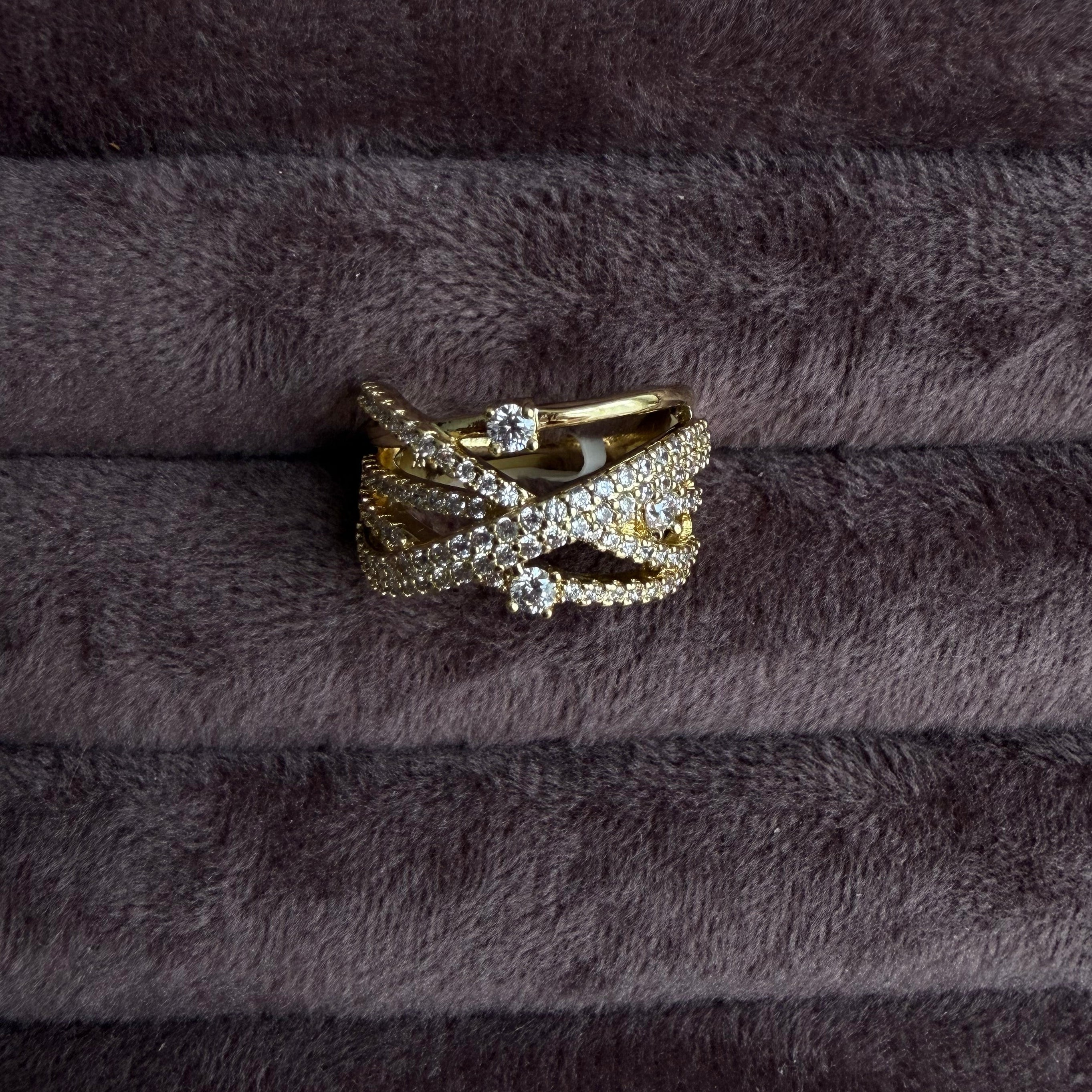 Gold Renk Çoklu Çapraz Taşlı Xuping Kadın Yüzük