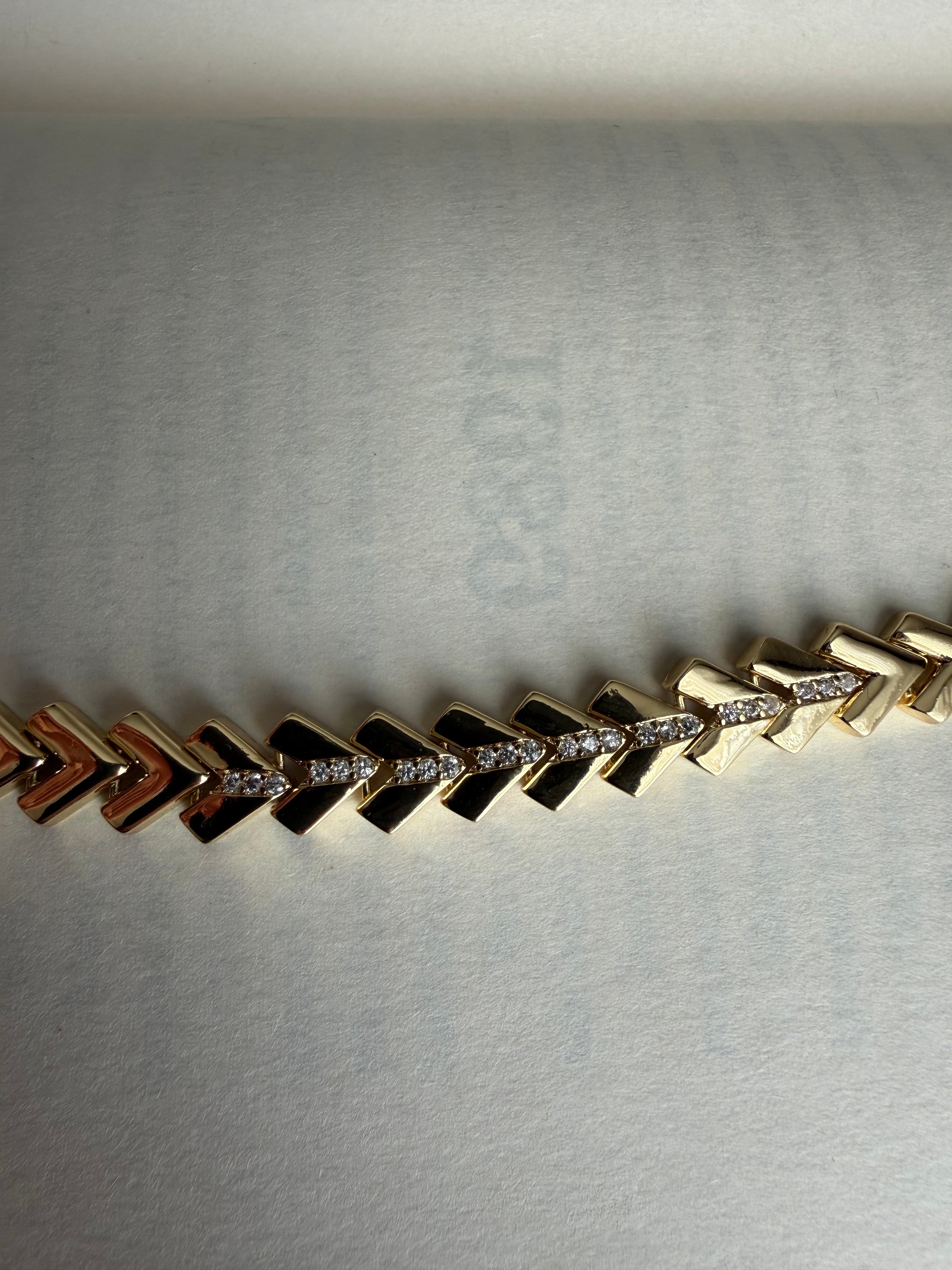 Gold Geometrik Zincir Tasarımlı Bileklik